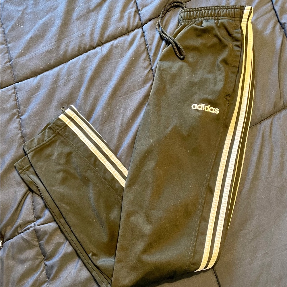 Adidas sweatpants
